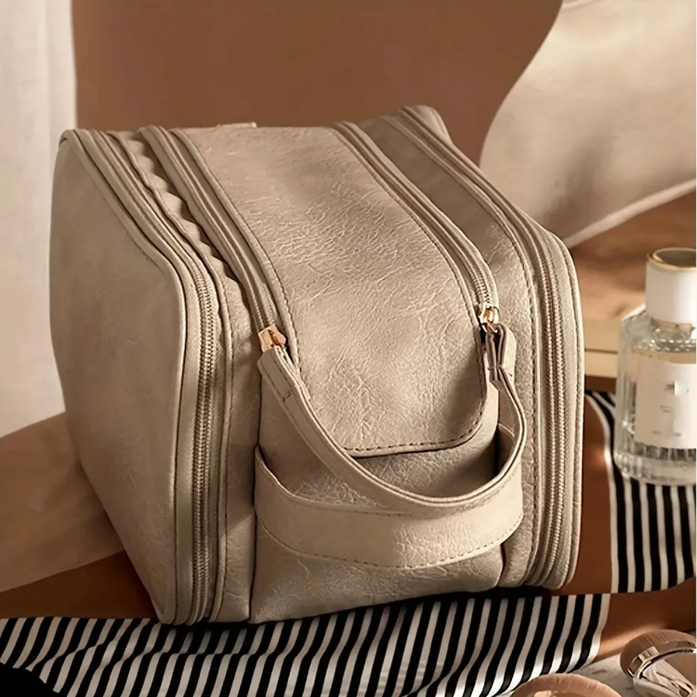 Large-capacity Travel Cosmetic Bag